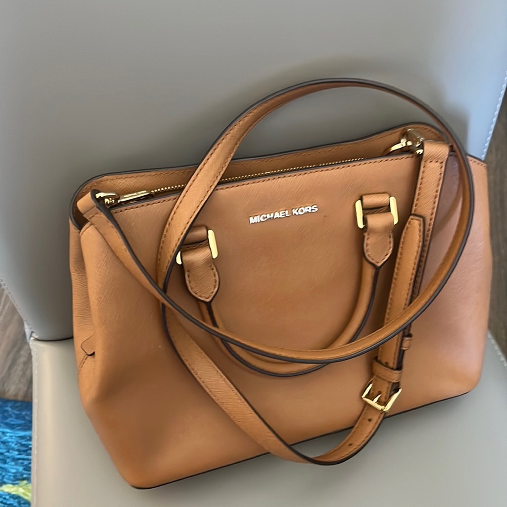 Michael Kors purse